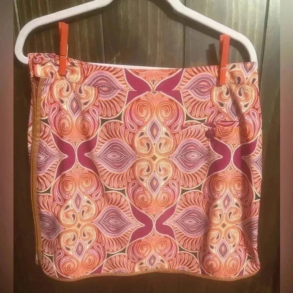 EP Pro Pink Paisley Golf Skort. Size:8 - Picture 6 of 9